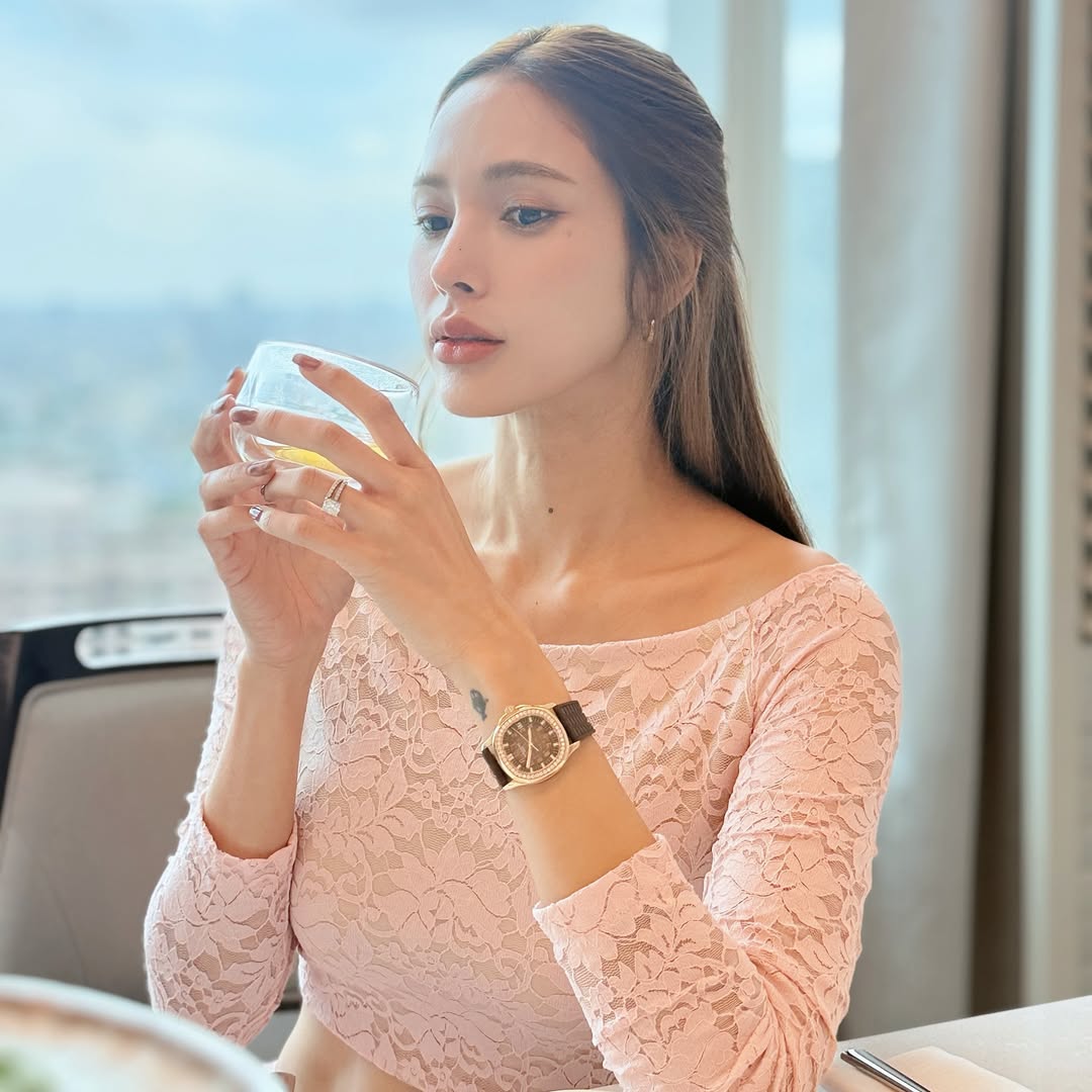อุ้ม - ลักขณา วัธนวงส์ศิริ