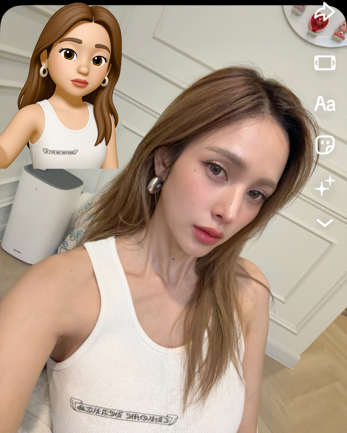 อุ้ม - ลักขณา วัธนวงส์ศิริ