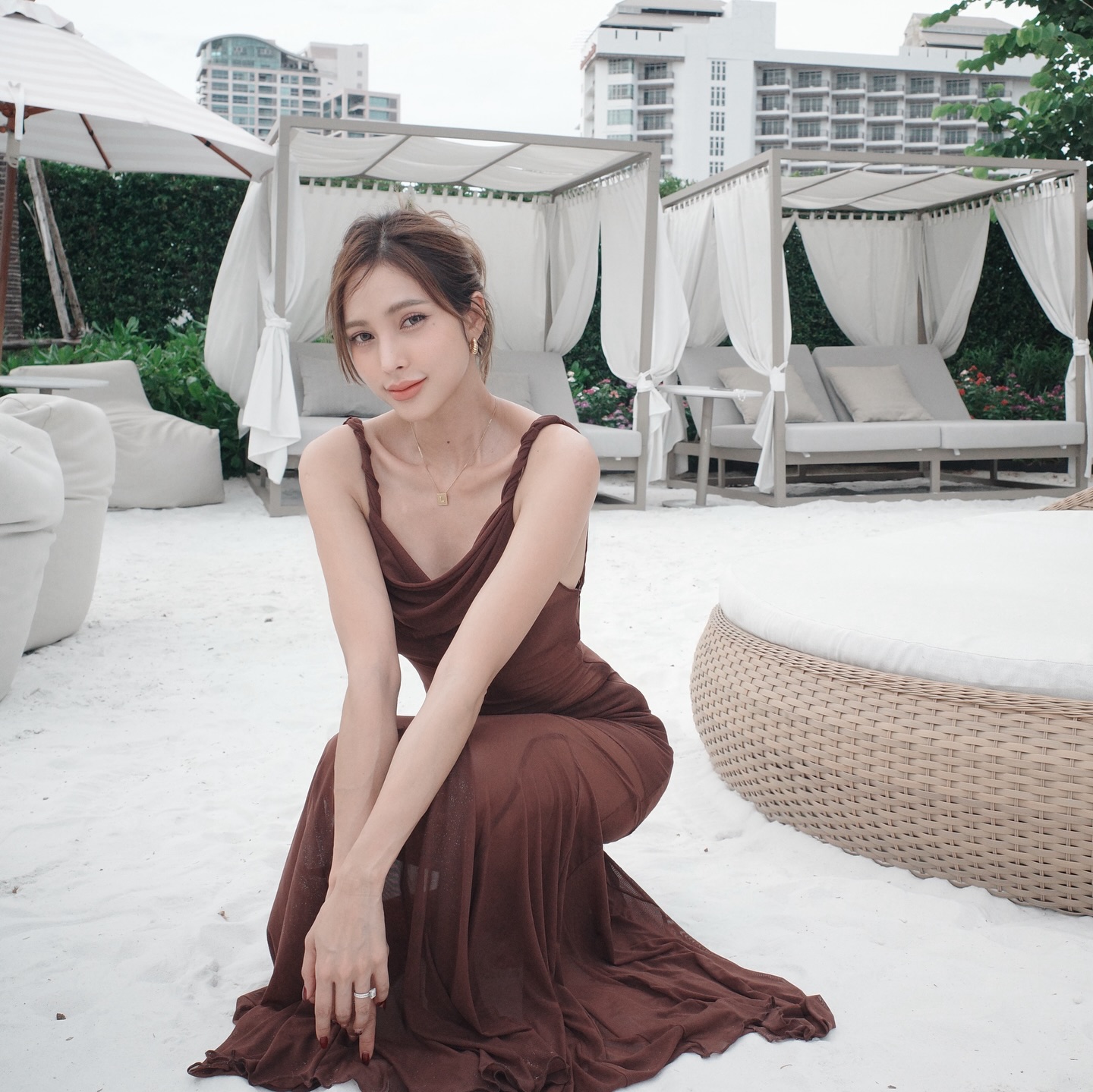 อุ้ม - ลักขณา วัธนวงส์ศิริ