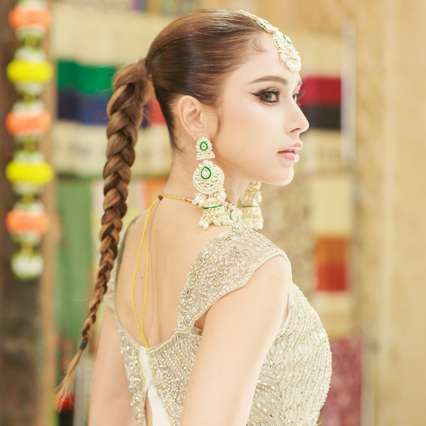 อุ้ม - ลักขณา วัธนวงส์ศิริ