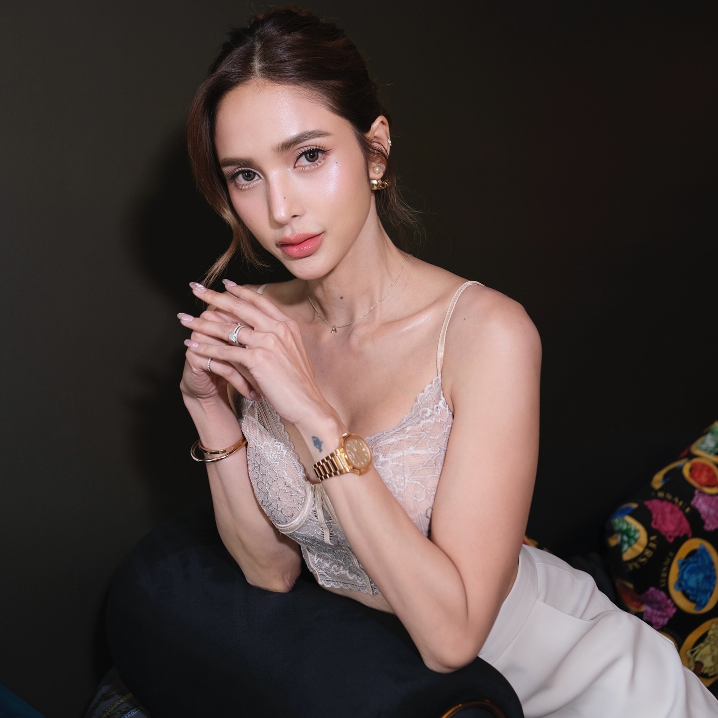 อุ้ม - ลักขณา วัธนวงส์ศิริ