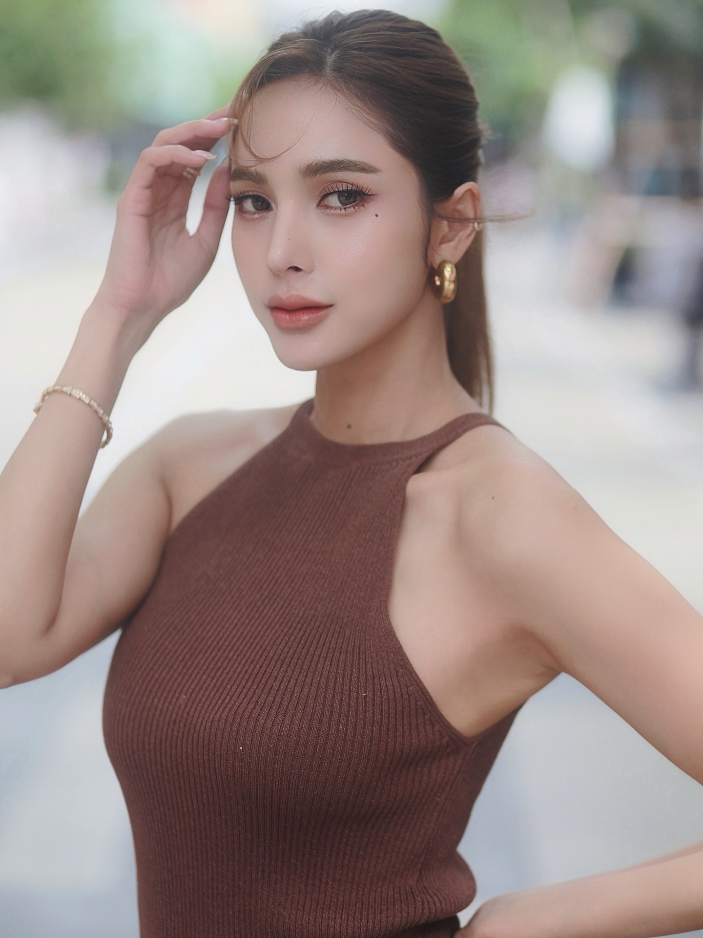 อุ้ม - ลักขณา วัธนวงส์ศิริ