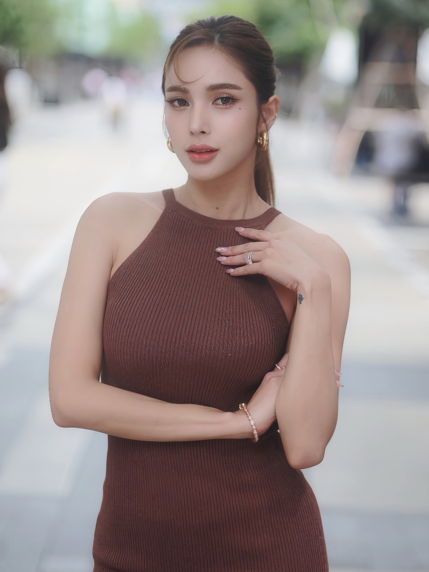อุ้ม - ลักขณา วัธนวงส์ศิริ