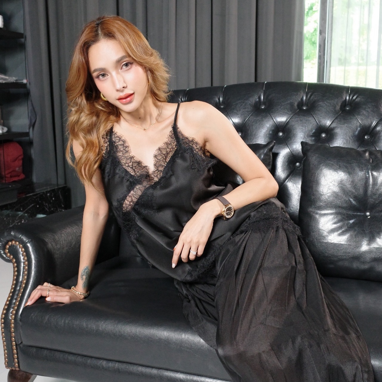 อุ้ม - ลักขณา วัธนวงส์ศิริ