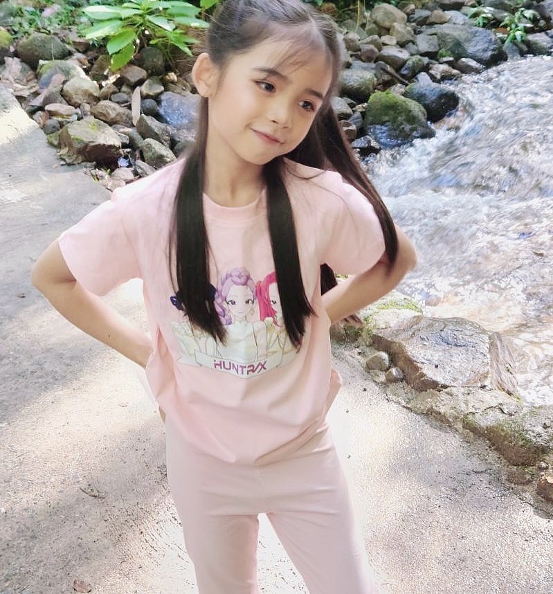 อุ้ม - ลักขณา วัธนวงส์ศิริ