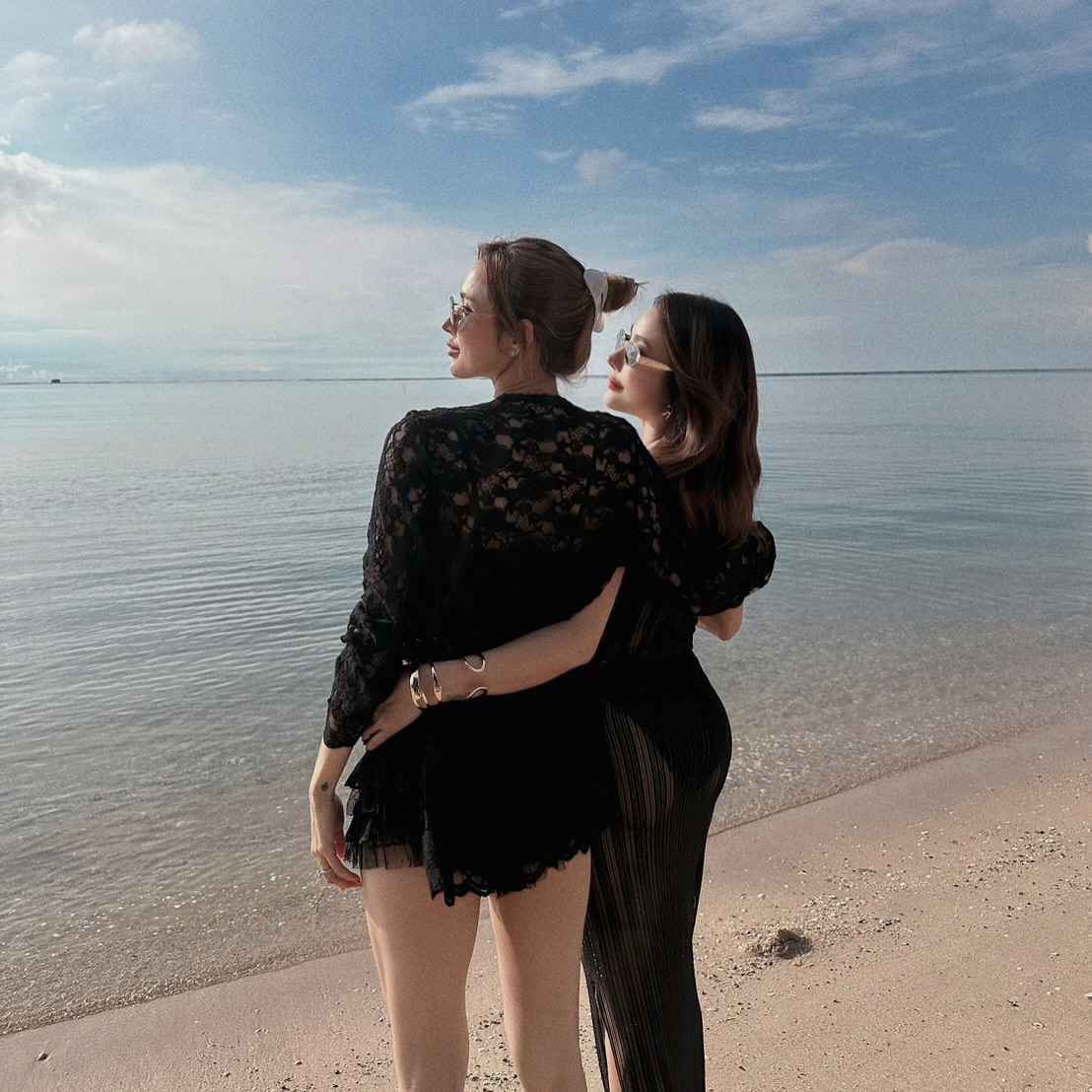 อุ้ม - ลักขณา วัธนวงส์ศิริ