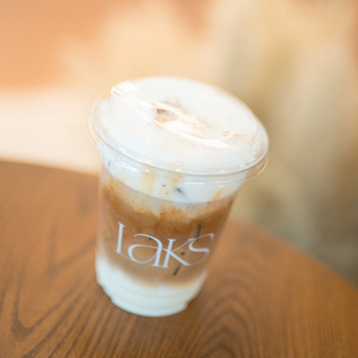 อุ้ม - ลักขณา วัธนวงส์ศิริ