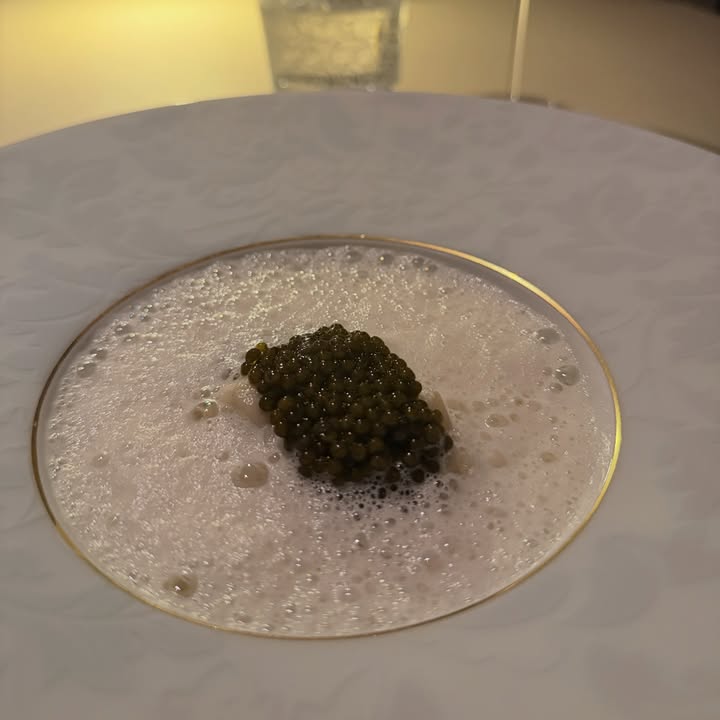 อุ้ม - ลักขณา วัธนวงส์ศิริ