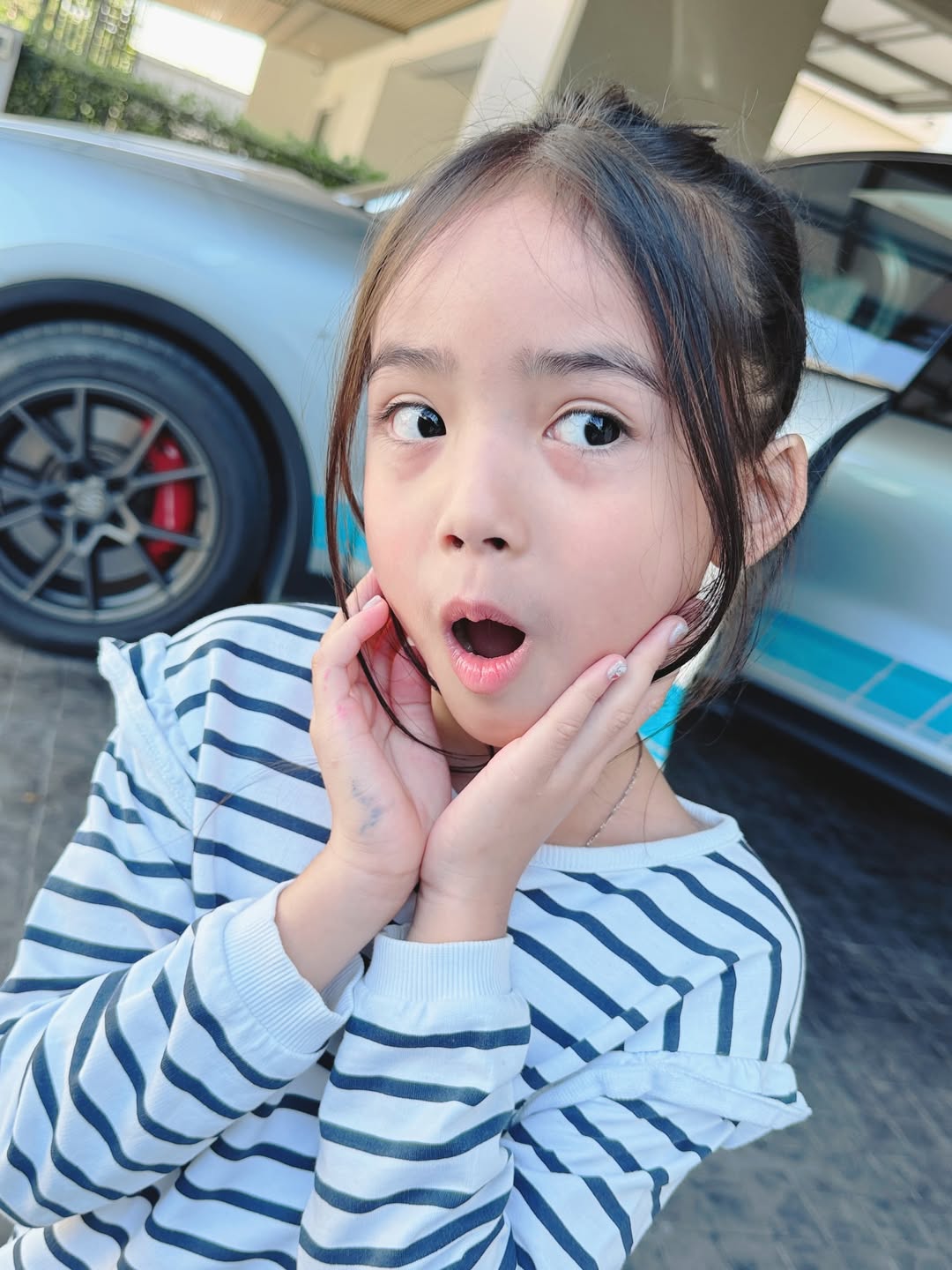 อุ้ม - ลักขณา วัธนวงส์ศิริ