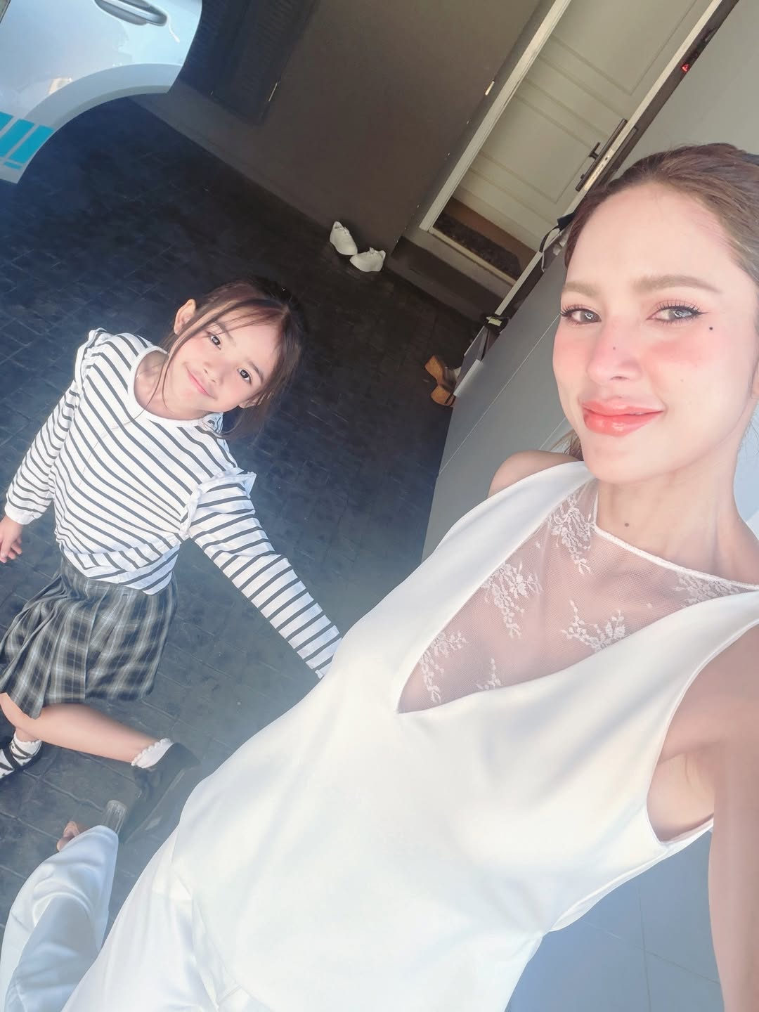 อุ้ม - ลักขณา วัธนวงส์ศิริ