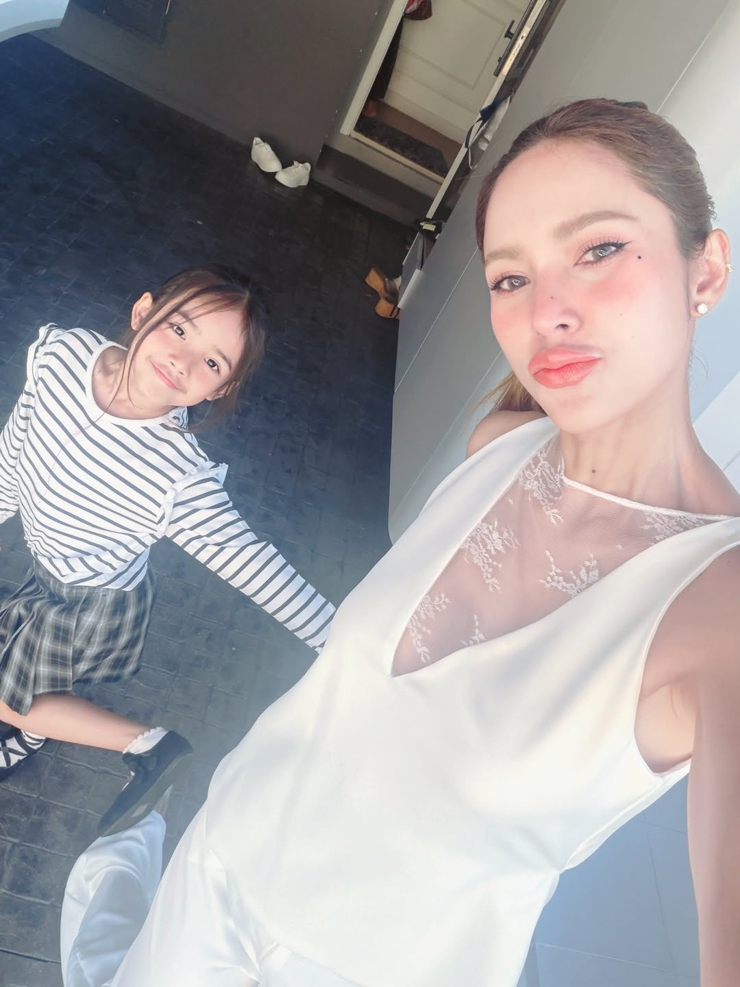 อุ้ม - ลักขณา วัธนวงส์ศิริ