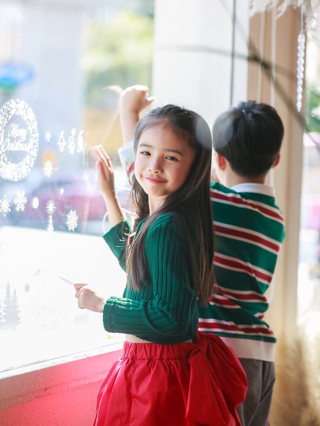 อุ้ม - ลักขณา วัธนวงส์ศิริ