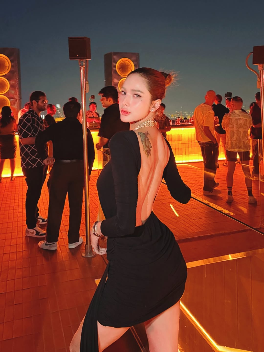 อุ้ม - ลักขณา วัธนวงส์ศิริ