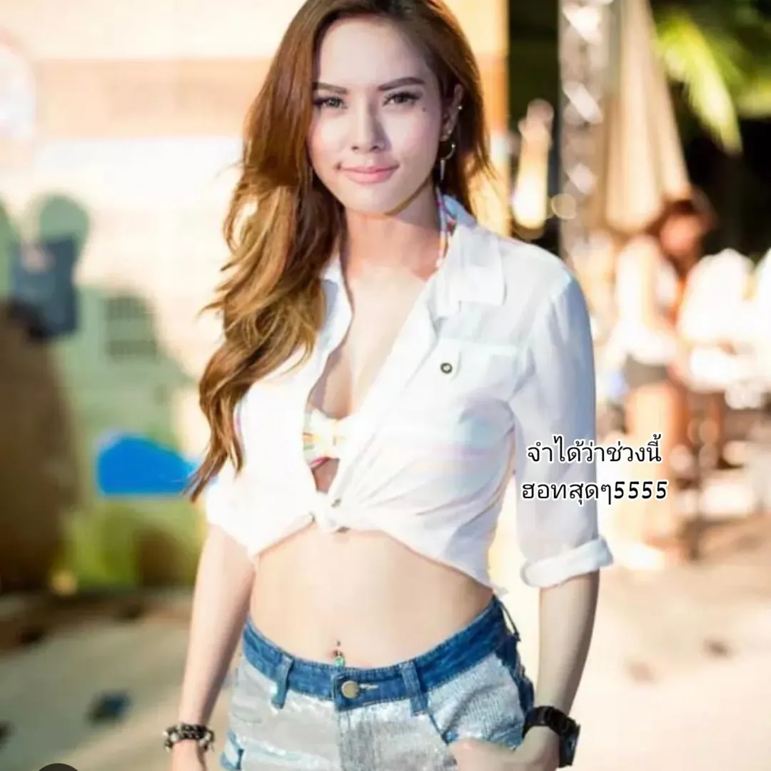 อุ้ม - ลักขณา วัธนวงส์ศิริ