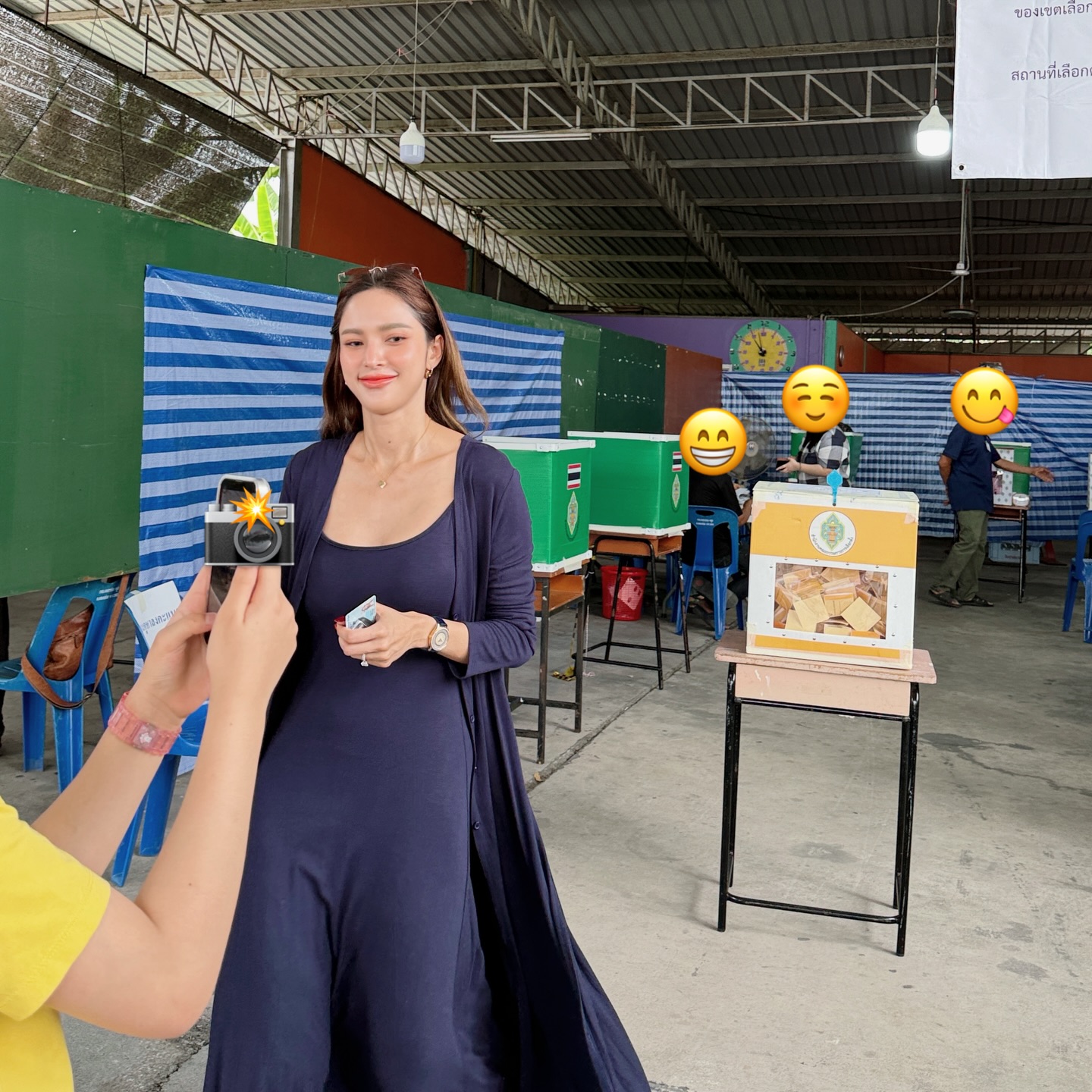 อุ้ม - ลักขณา วัธนวงส์ศิริ