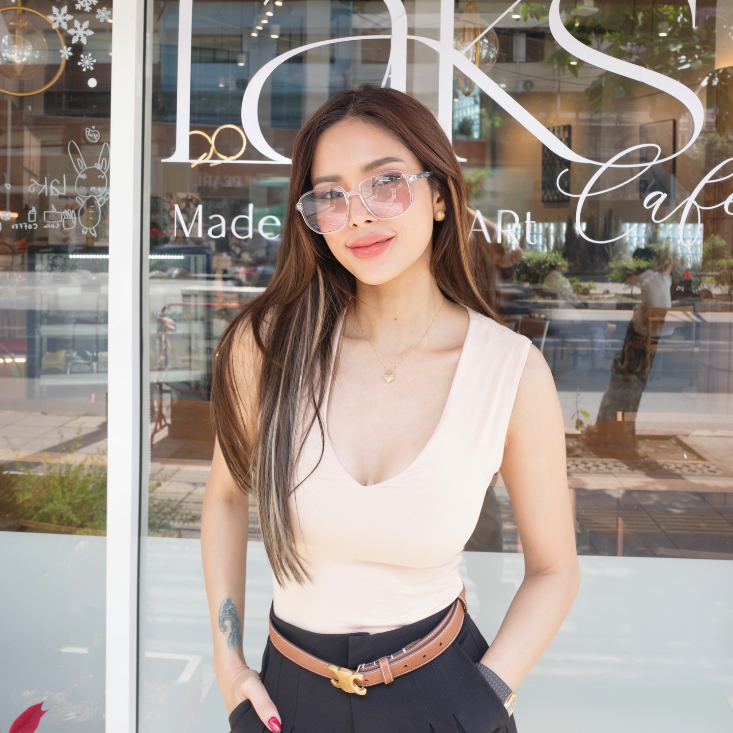 อุ้ม - ลักขณา วัธนวงส์ศิริ