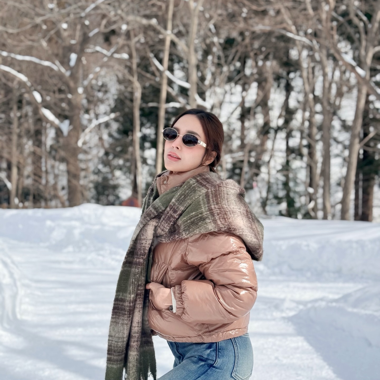 อุ้ม - ลักขณา วัธนวงส์ศิริ