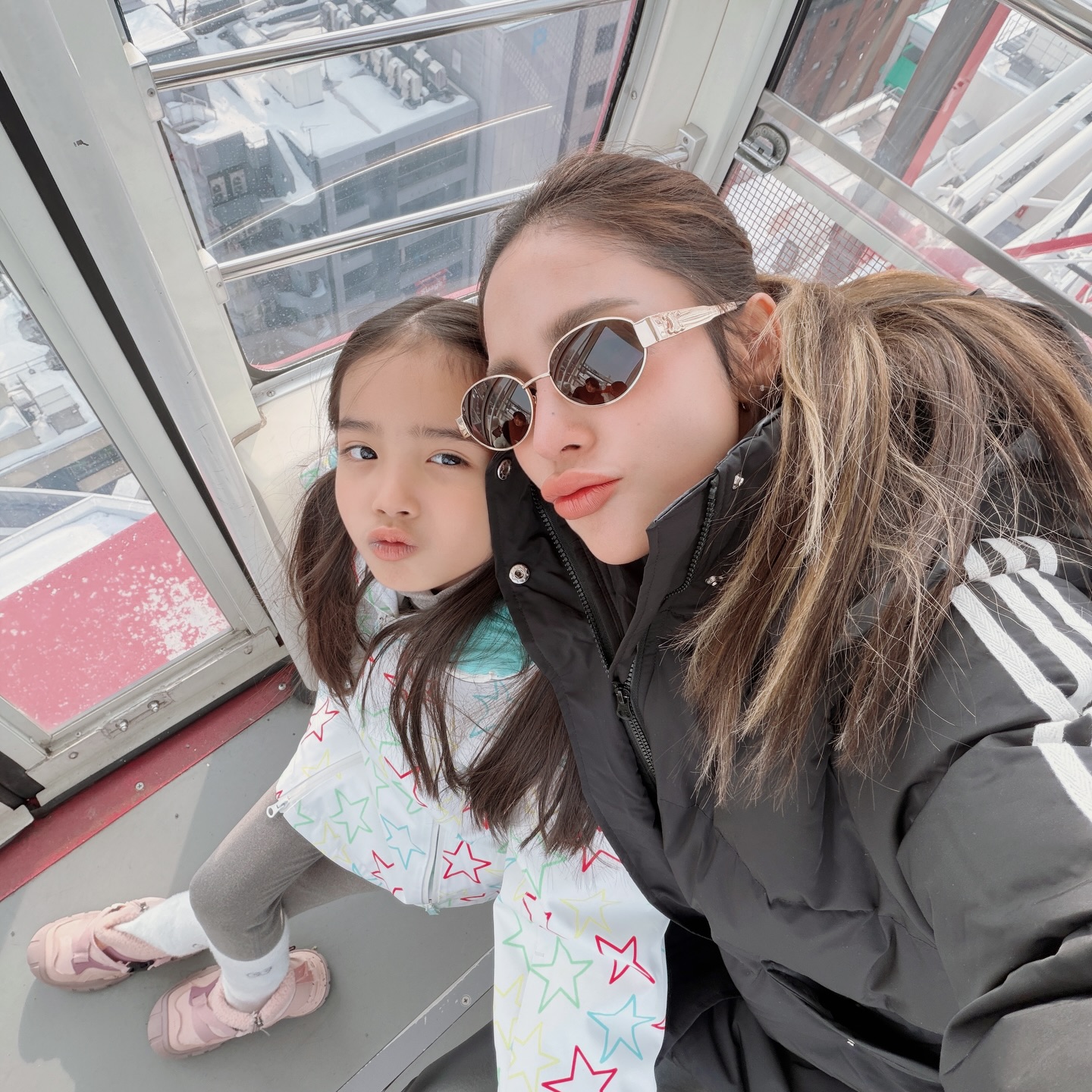 อุ้ม - ลักขณา วัธนวงส์ศิริ