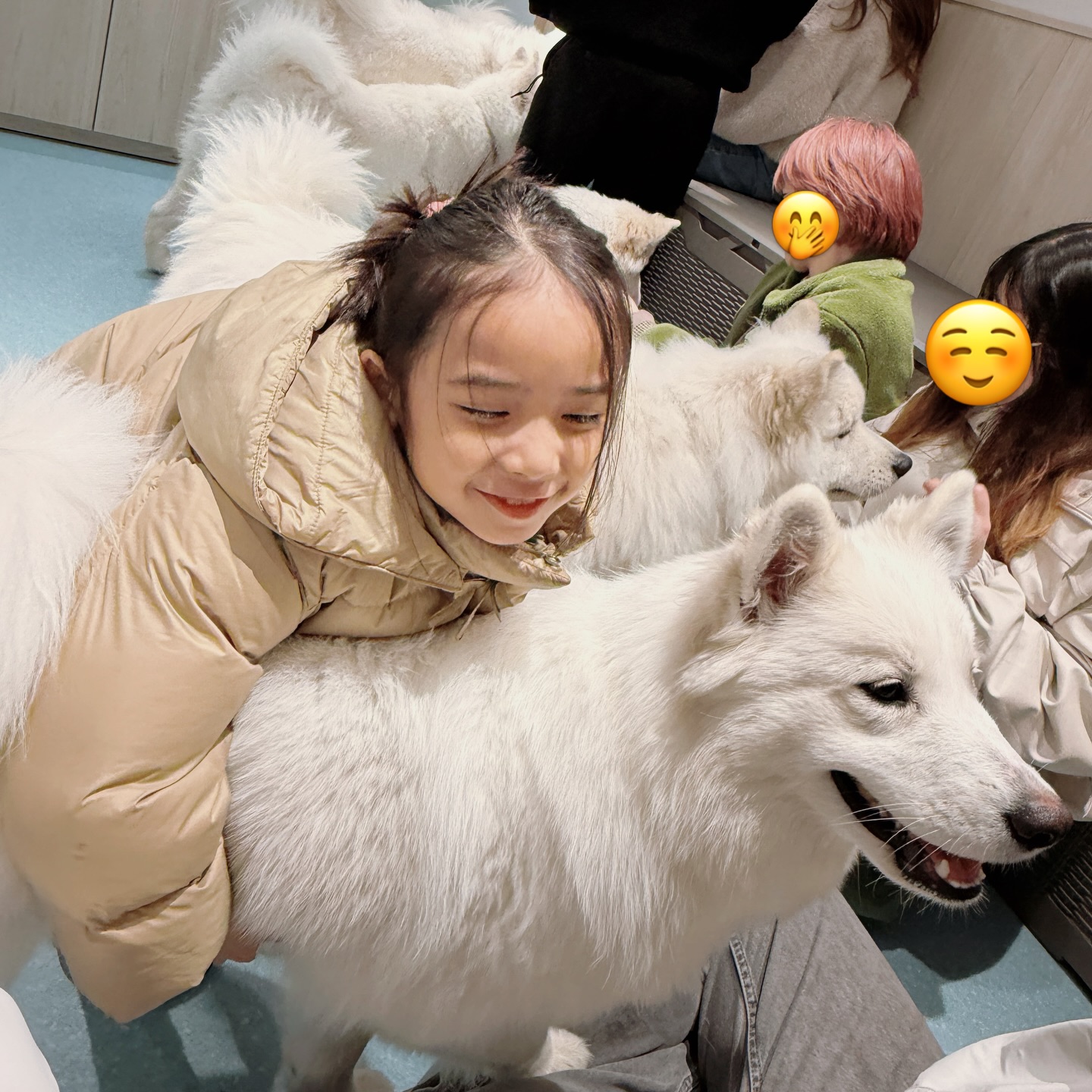 อุ้ม - ลักขณา วัธนวงส์ศิริ