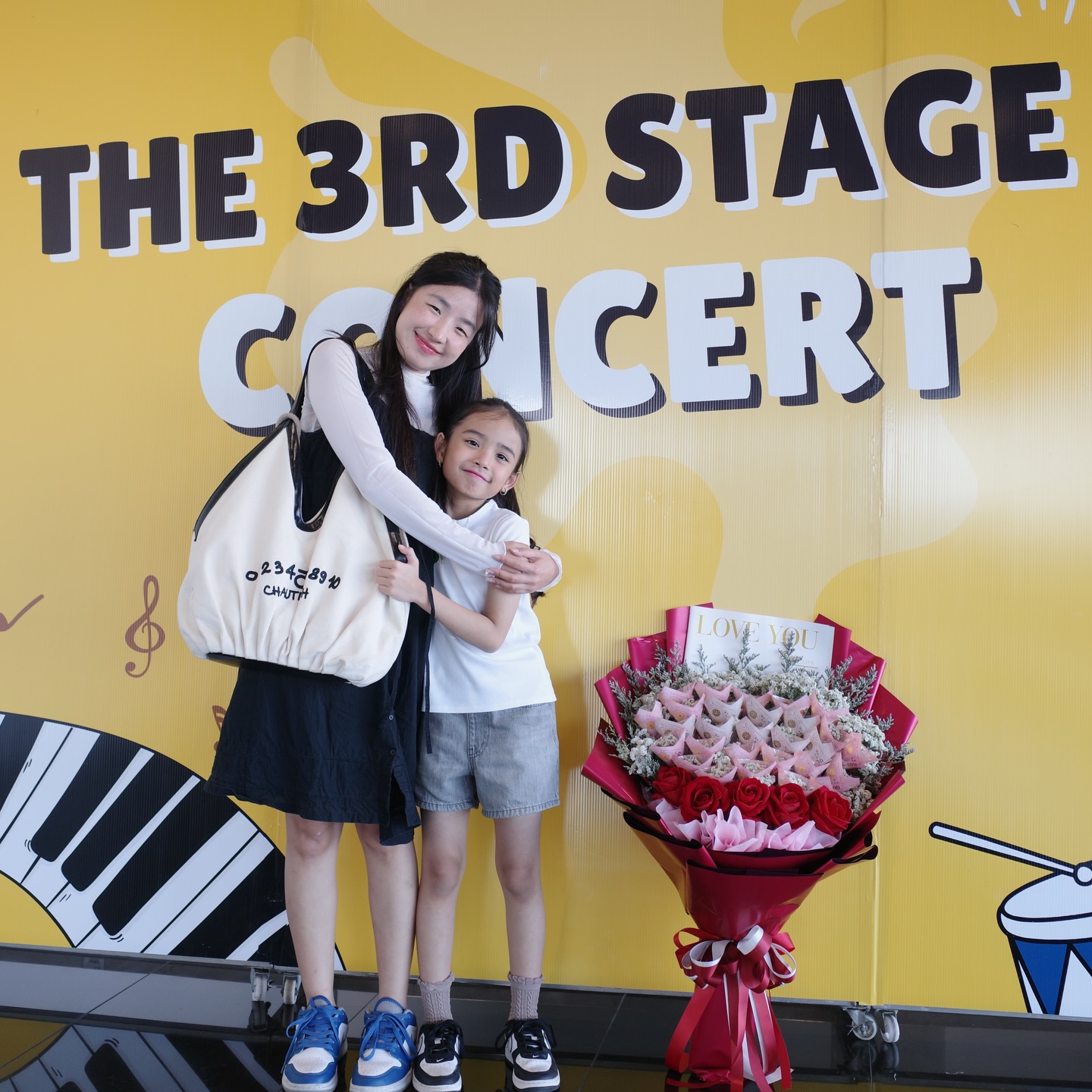 อุ้ม - ลักขณา วัธนวงส์ศิริ