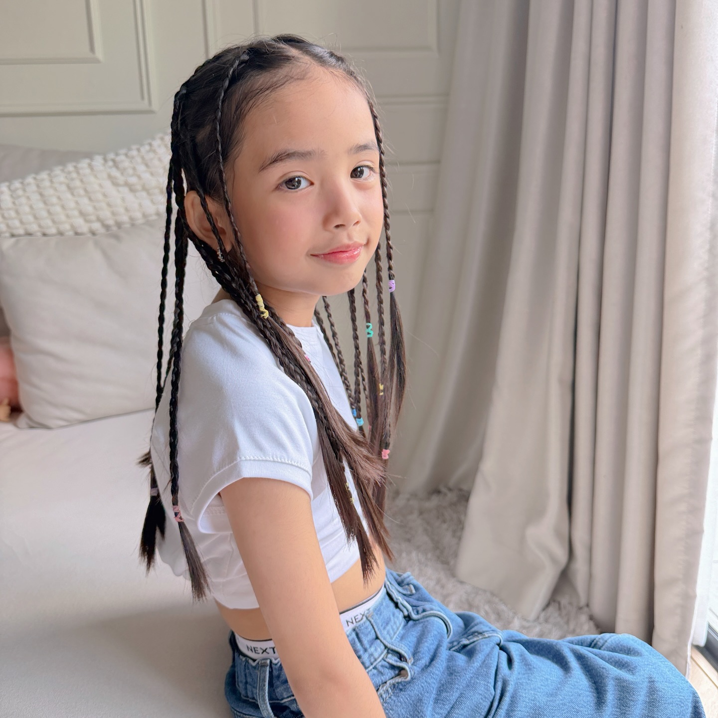 อุ้ม - ลักขณา วัธนวงส์ศิริ