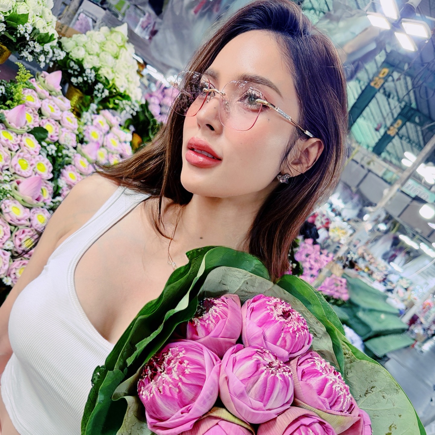 อุ้ม - ลักขณา วัธนวงส์ศิริ