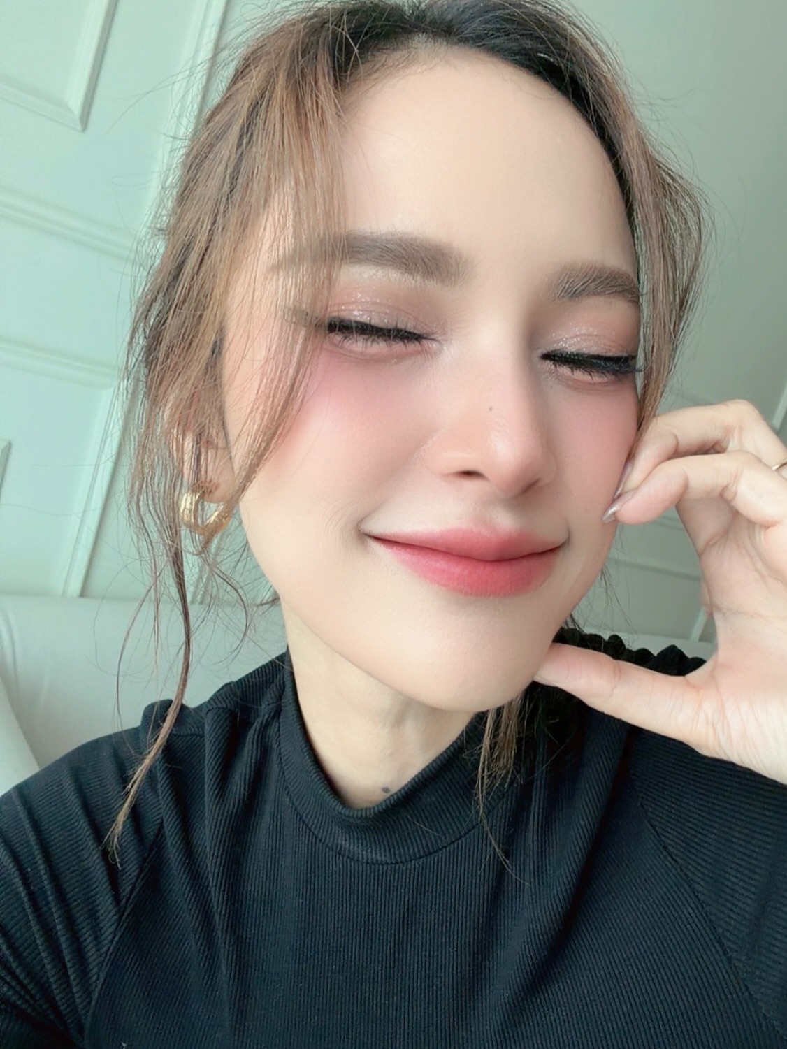 อุ้ม - ลักขณา วัธนวงส์ศิริ