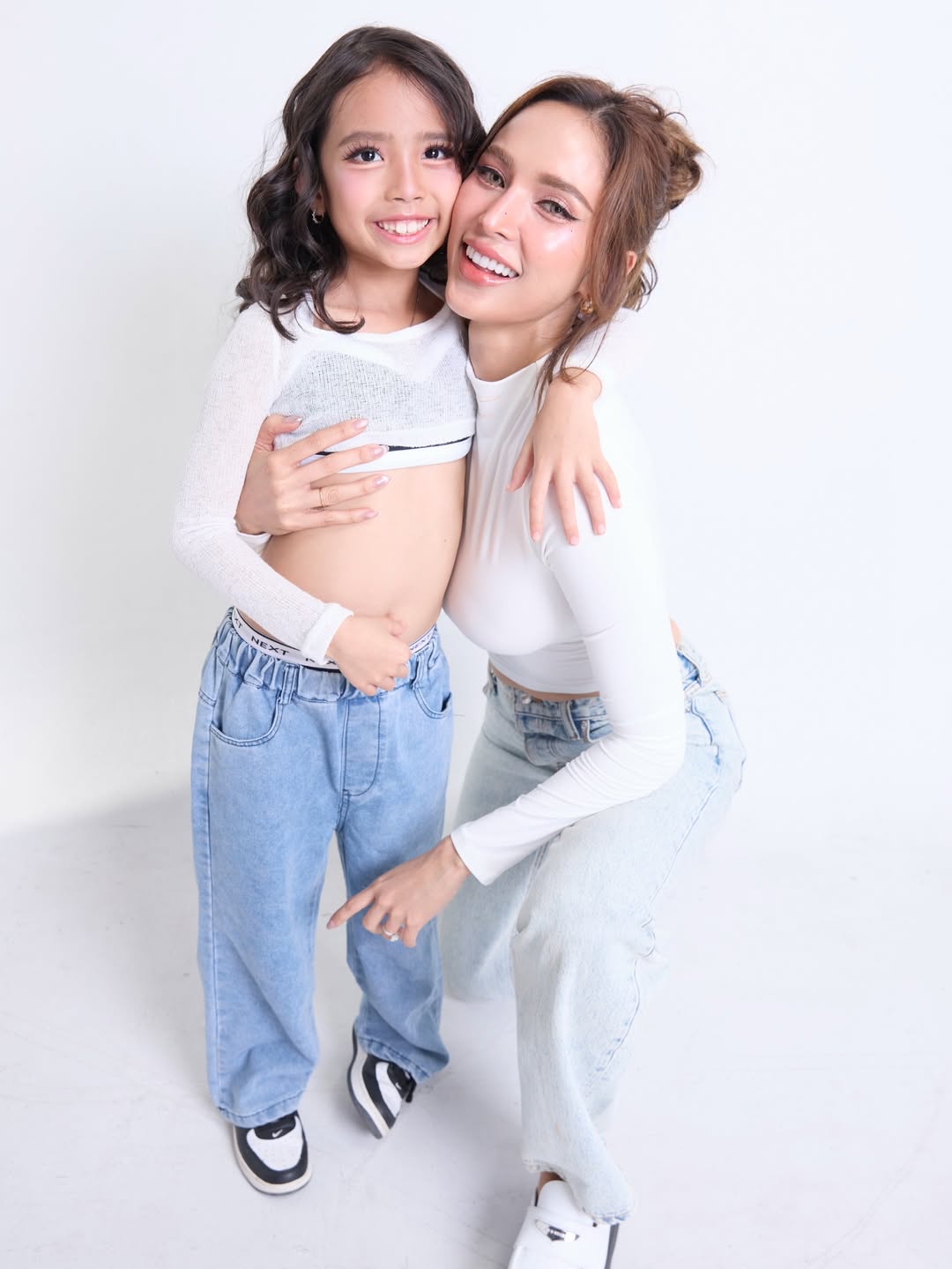 อุ้ม - ลักขณา วัธนวงส์ศิริ