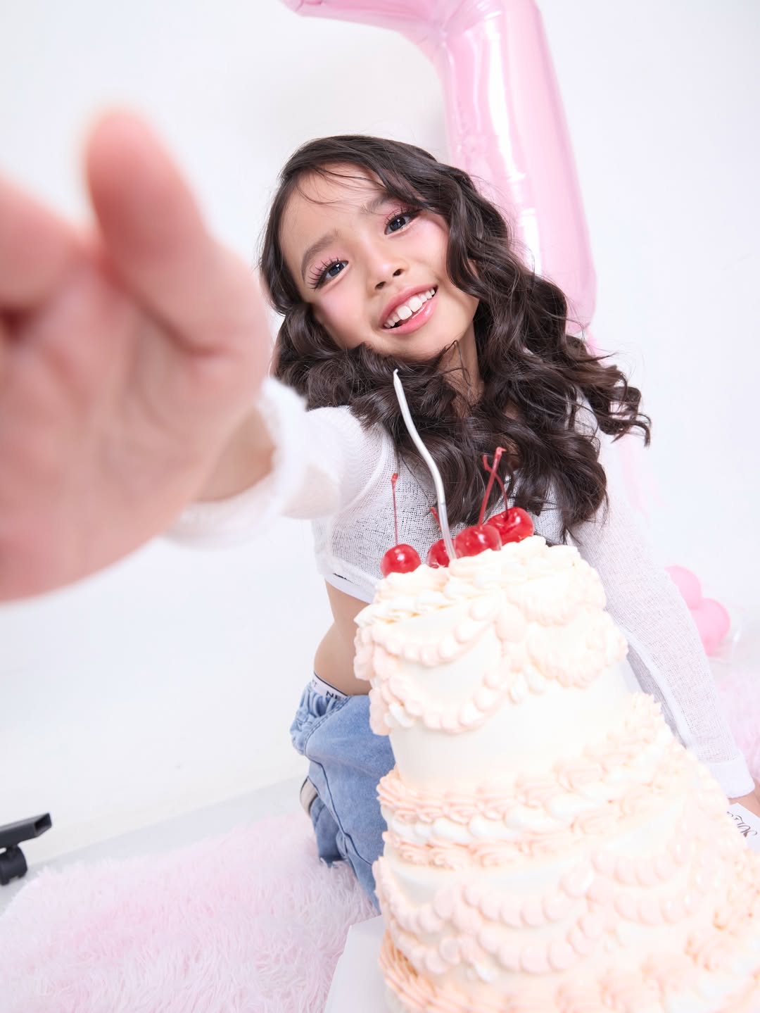 อุ้ม - ลักขณา วัธนวงส์ศิริ