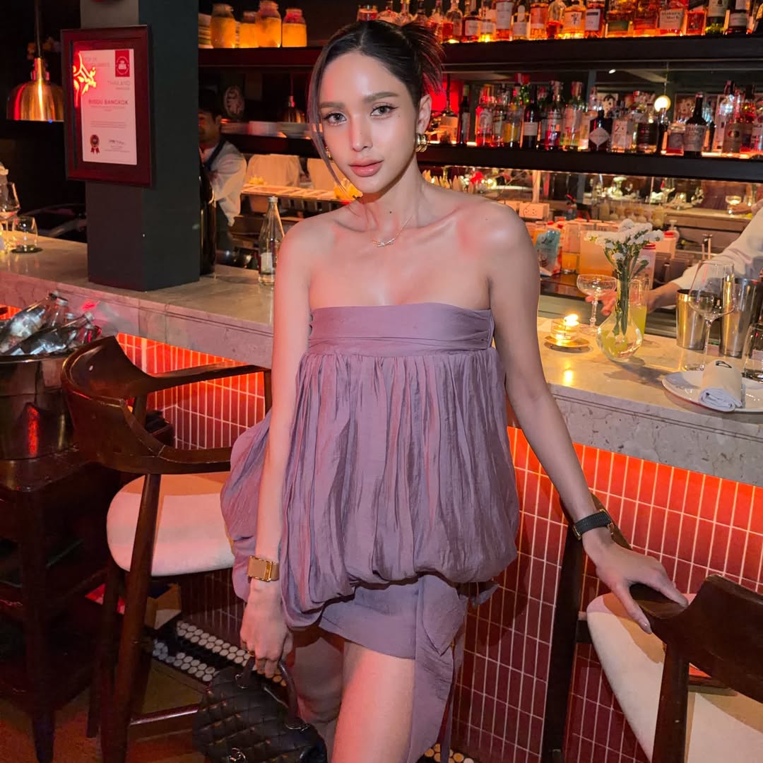 อุ้ม - ลักขณา วัธนวงส์ศิริ