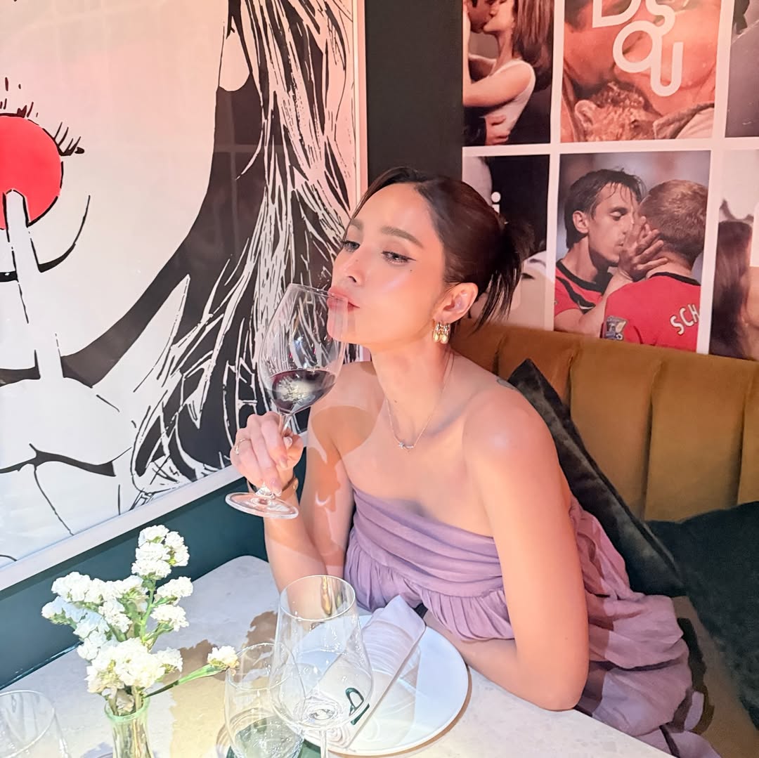 อุ้ม - ลักขณา วัธนวงส์ศิริ