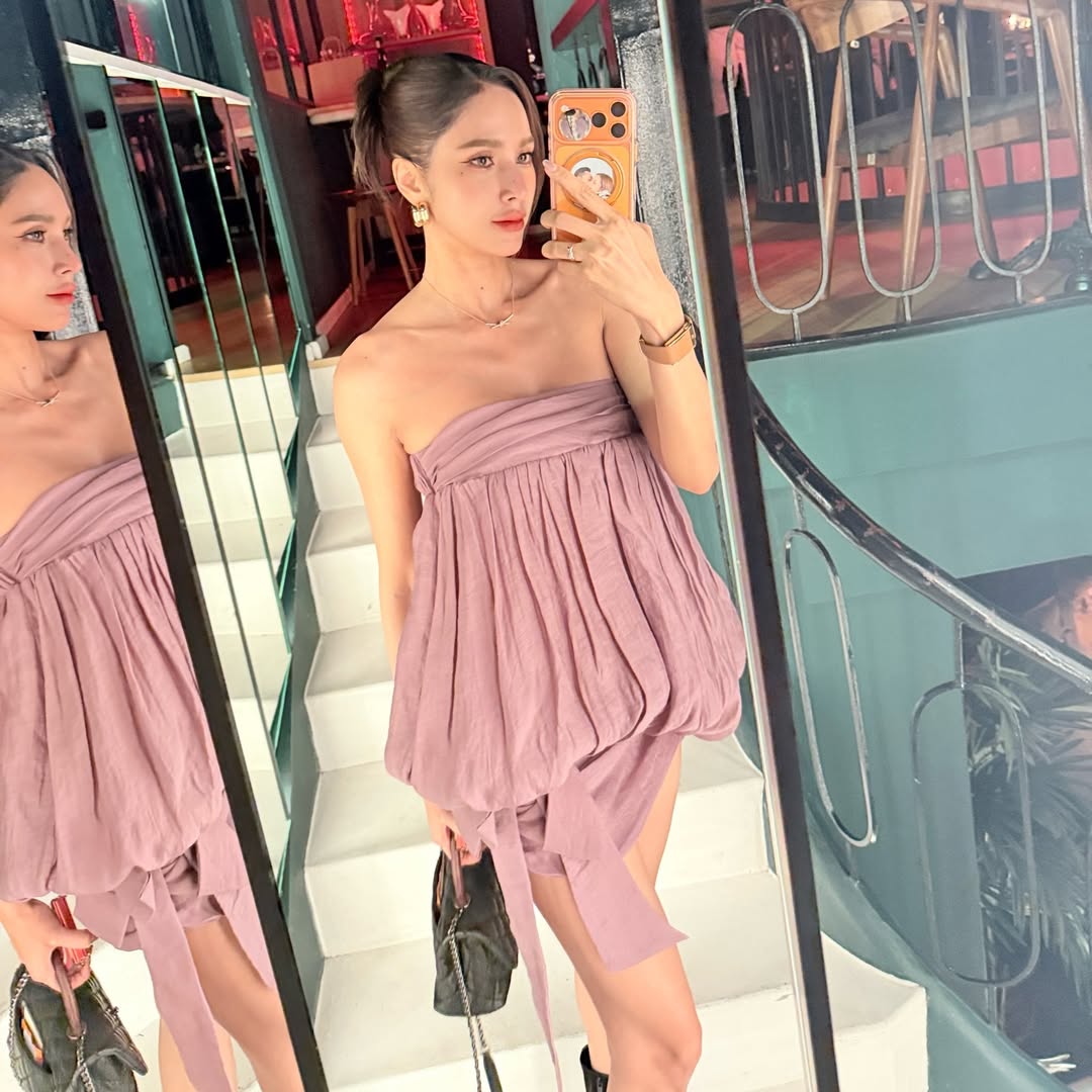 อุ้ม - ลักขณา วัธนวงส์ศิริ