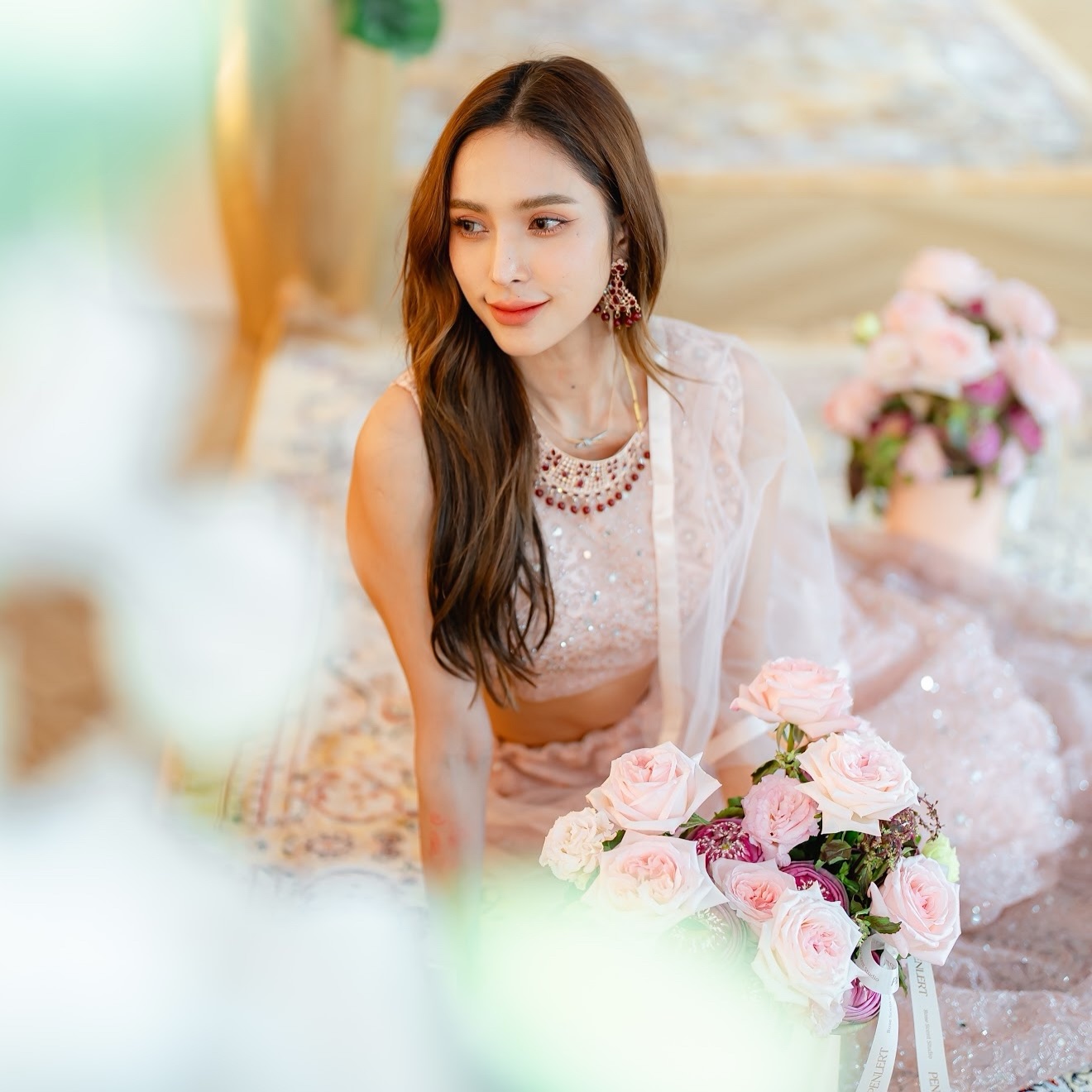 อุ้ม - ลักขณา วัธนวงส์ศิริ