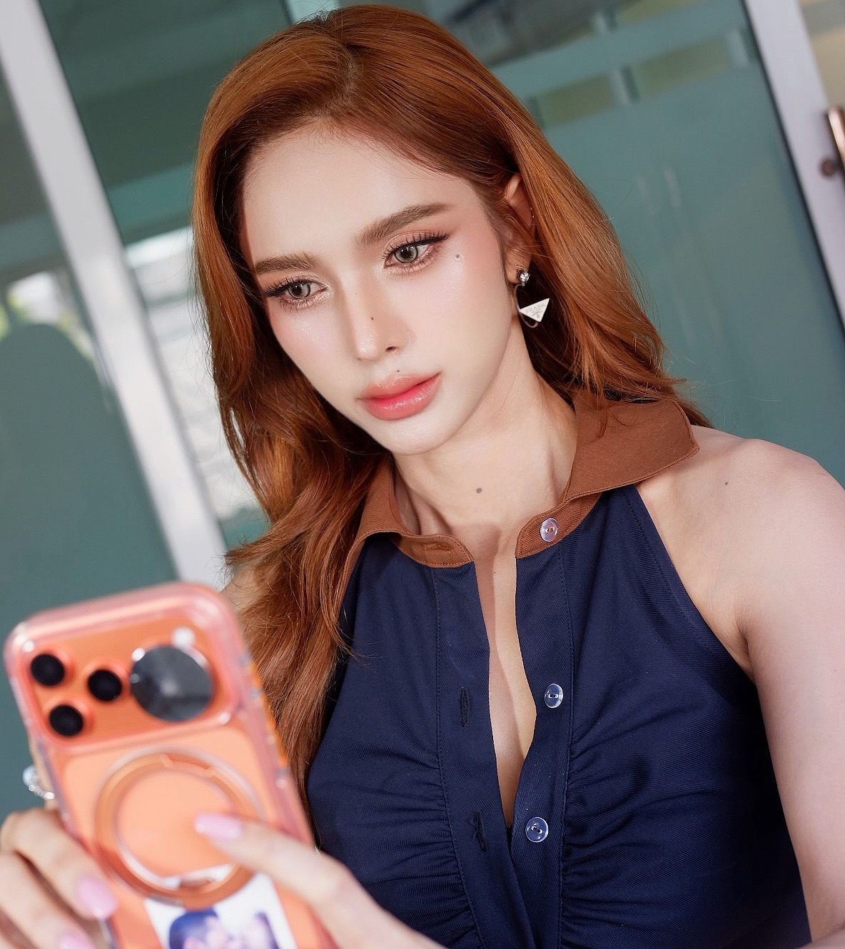 อุ้ม - ลักขณา วัธนวงส์ศิริ