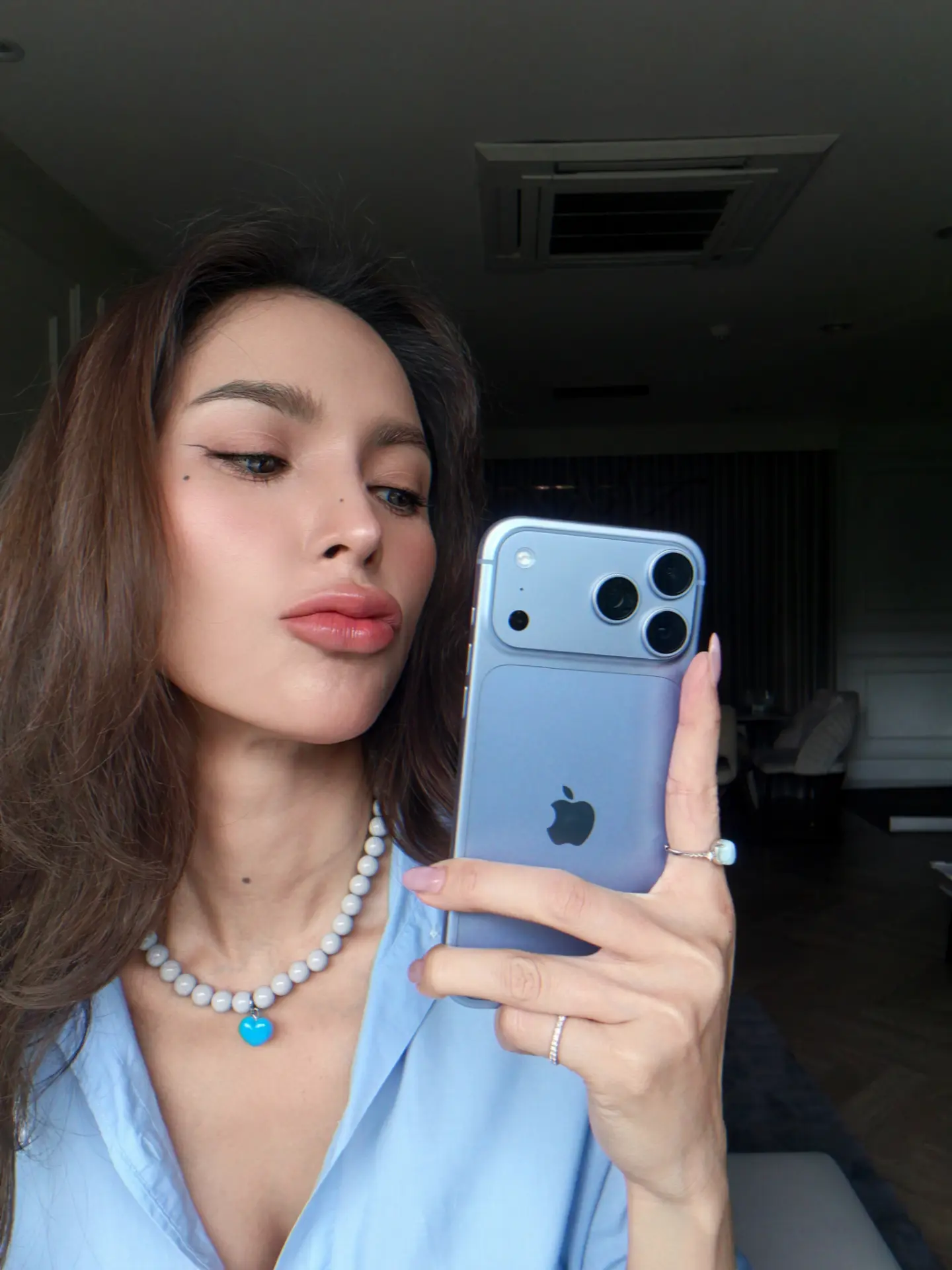 อุ้ม - ลักขณา วัธนวงส์ศิริ