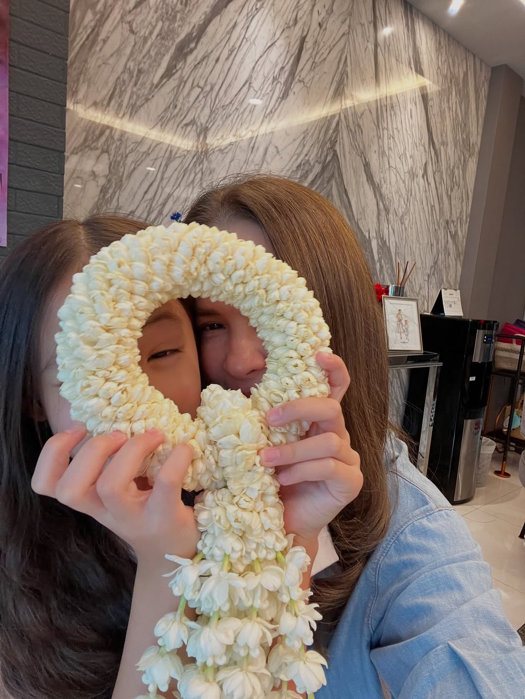 แอน - อลิชา หิรัญพฤกษ์