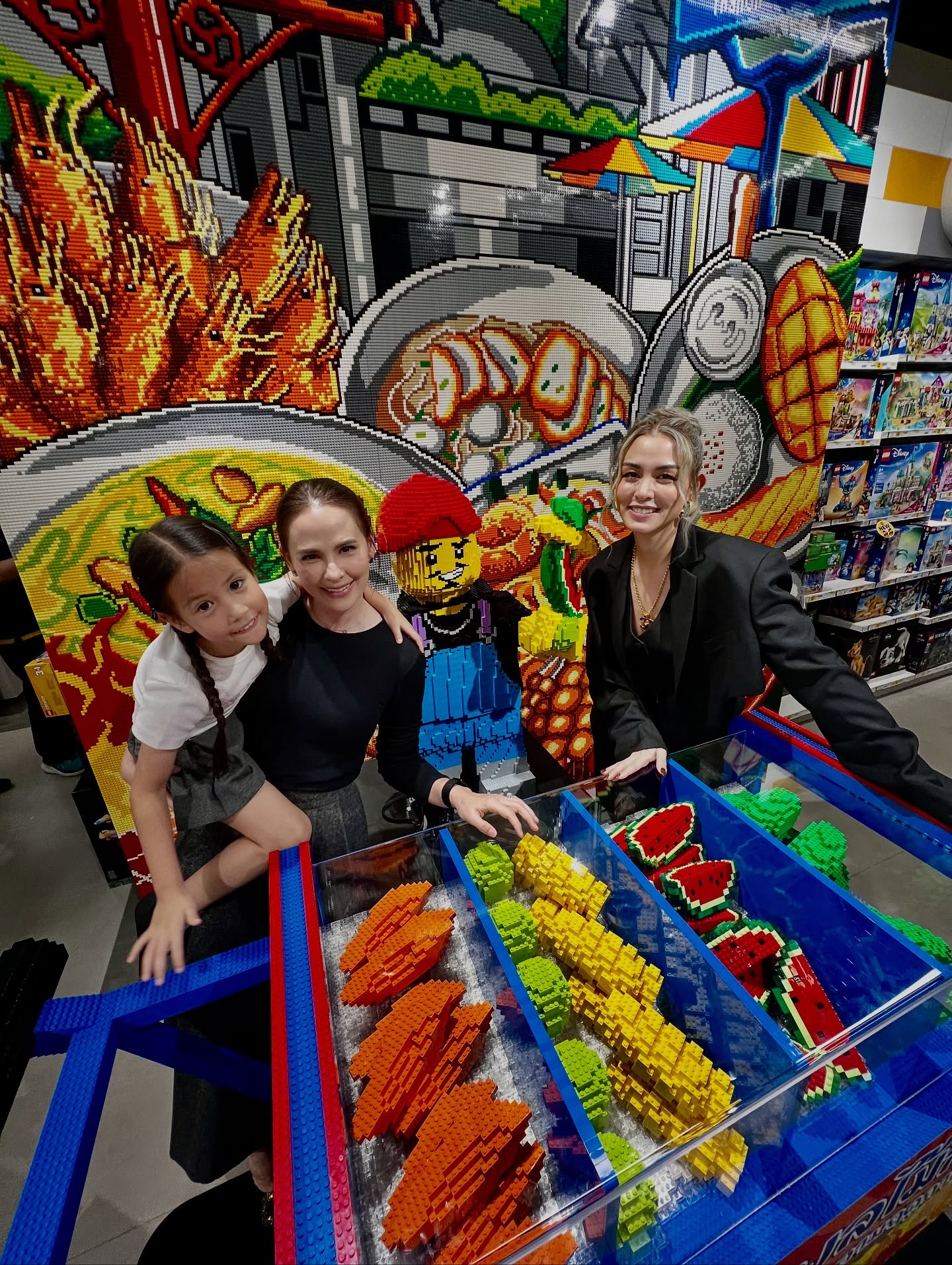 แอน - อลิชา หิรัญพฤกษ์