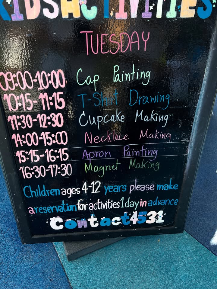 แอน - อลิชา หิรัญพฤกษ์