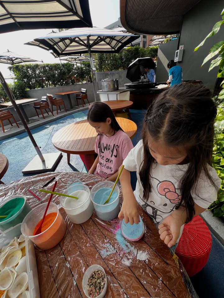 แอน - อลิชา หิรัญพฤกษ์