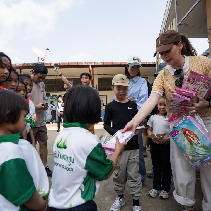 แอน - อลิชา หิรัญพฤกษ์