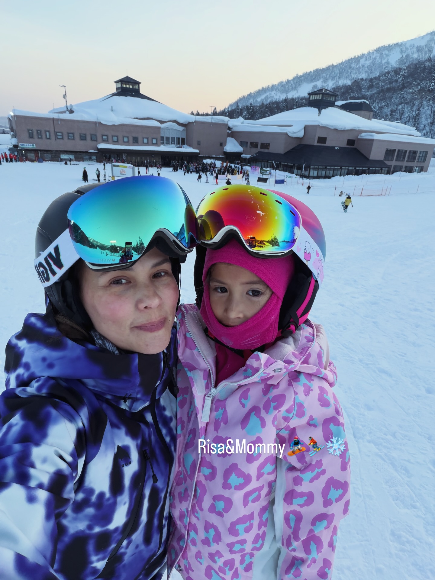 แอน - อลิชา หิรัญพฤกษ์