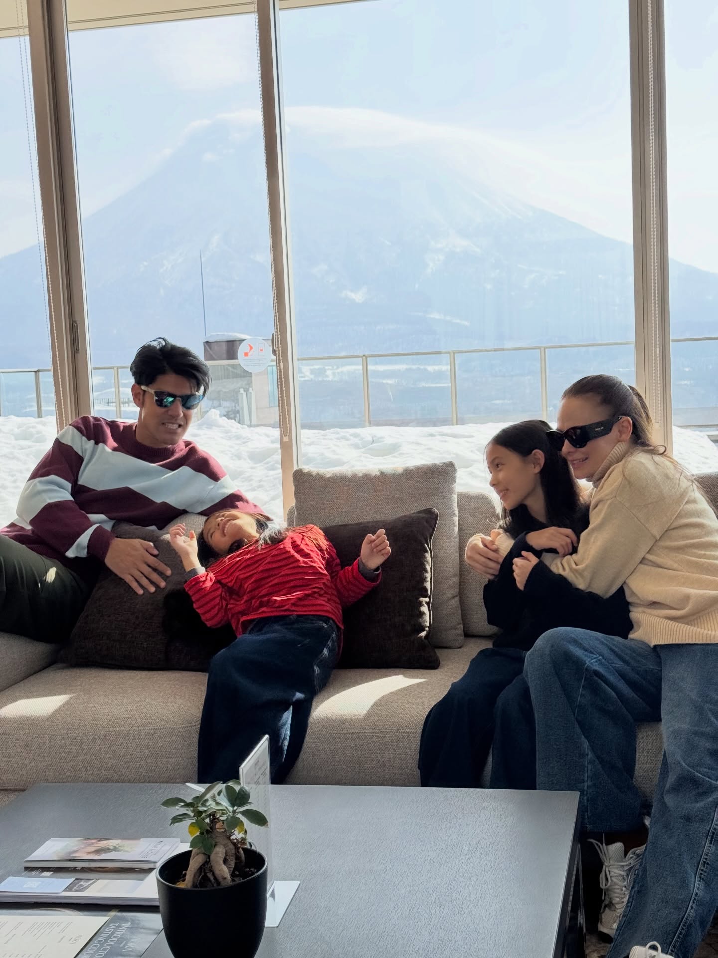 แอน - อลิชา หิรัญพฤกษ์