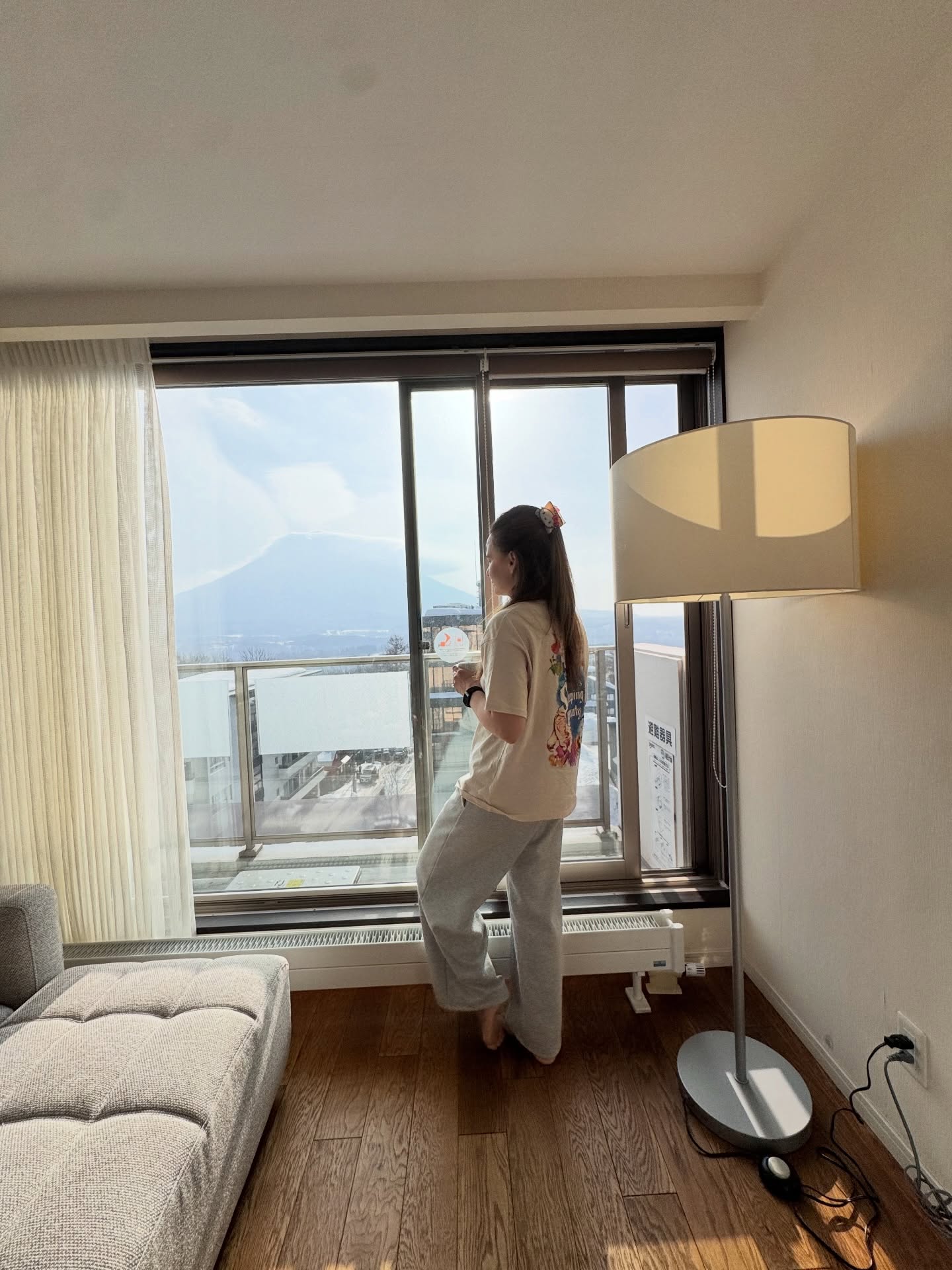 แอน - อลิชา หิรัญพฤกษ์