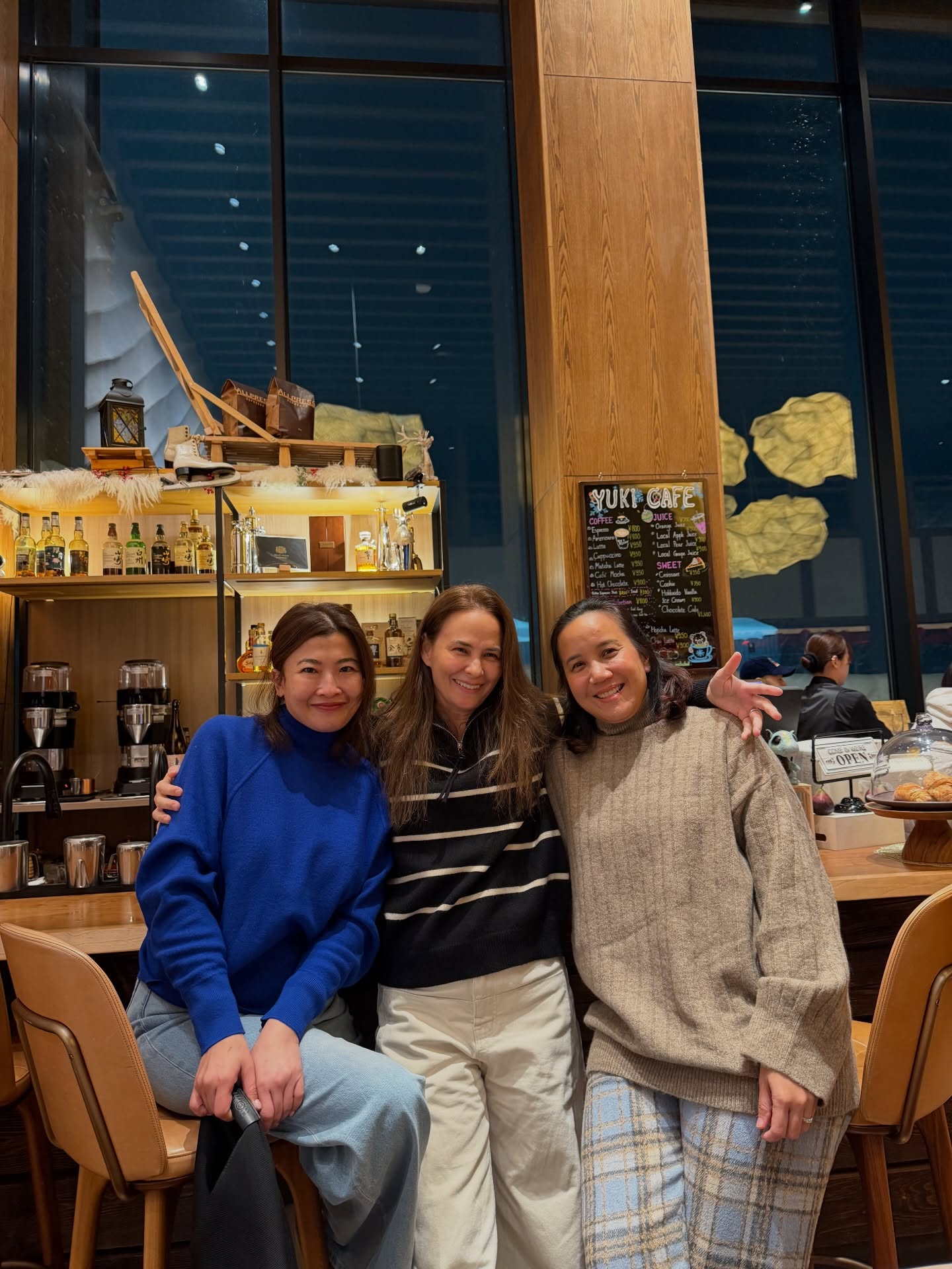 แอน - อลิชา หิรัญพฤกษ์