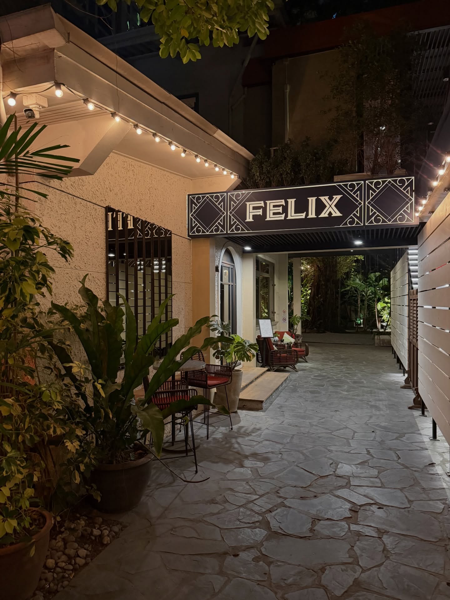 แอน - อลิชา หิรัญพฤกษ์