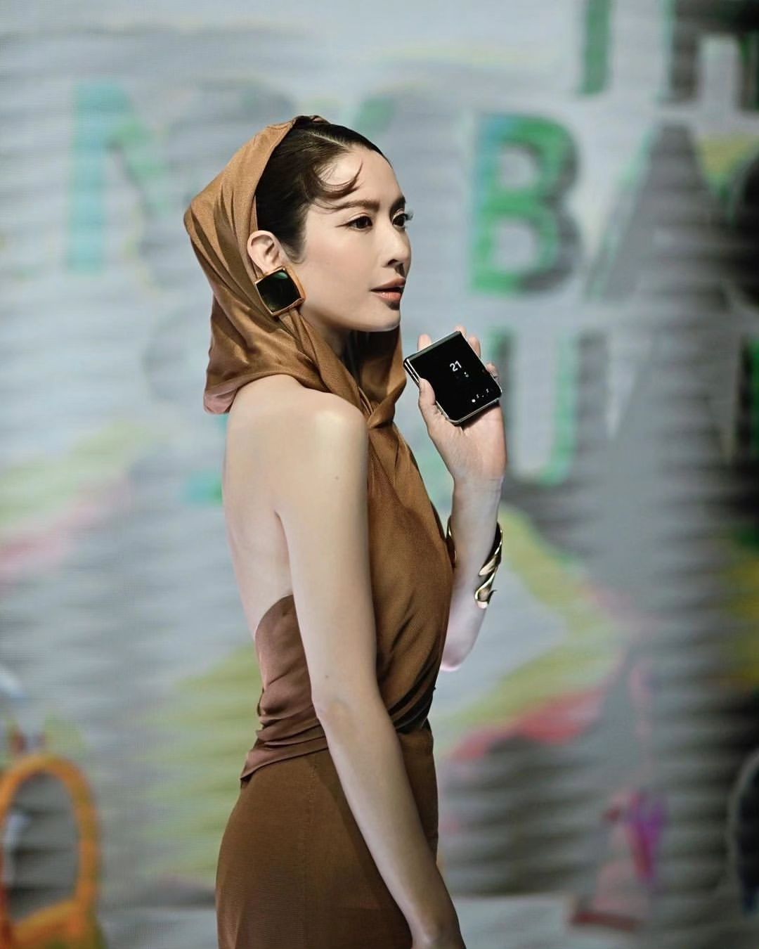 แอฟ - ทักษอร ภักดิ์สุขเจริญ