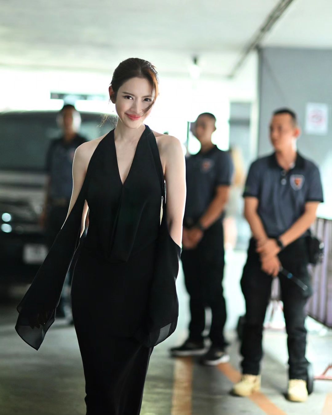 แอฟ - ทักษอร ภักดิ์สุขเจริญ