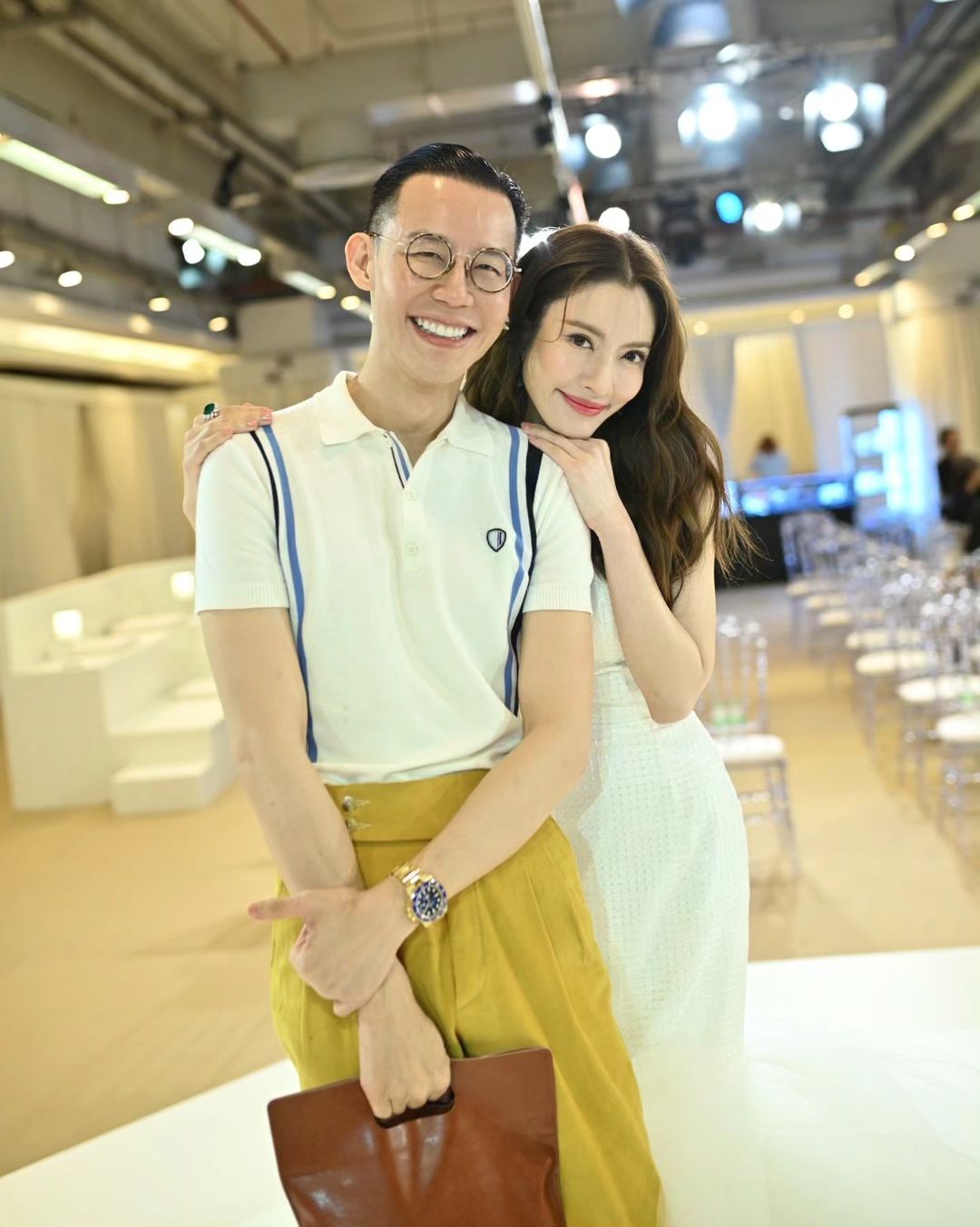 แอฟ - ทักษอร ภักดิ์สุขเจริญ