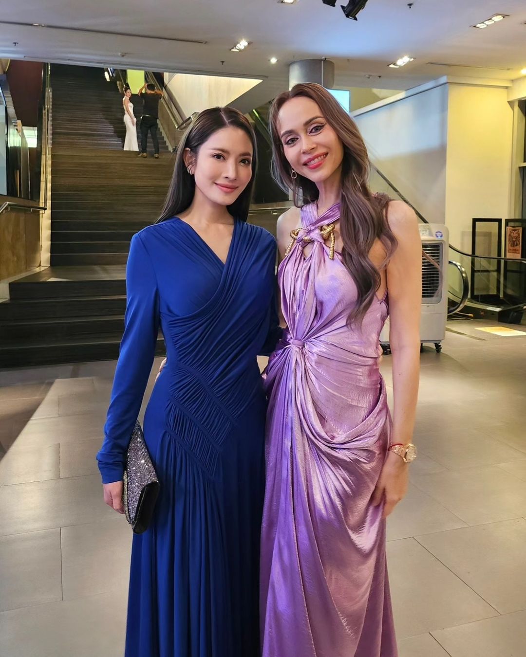 แอฟ - ทักษอร ภักดิ์สุขเจริญ