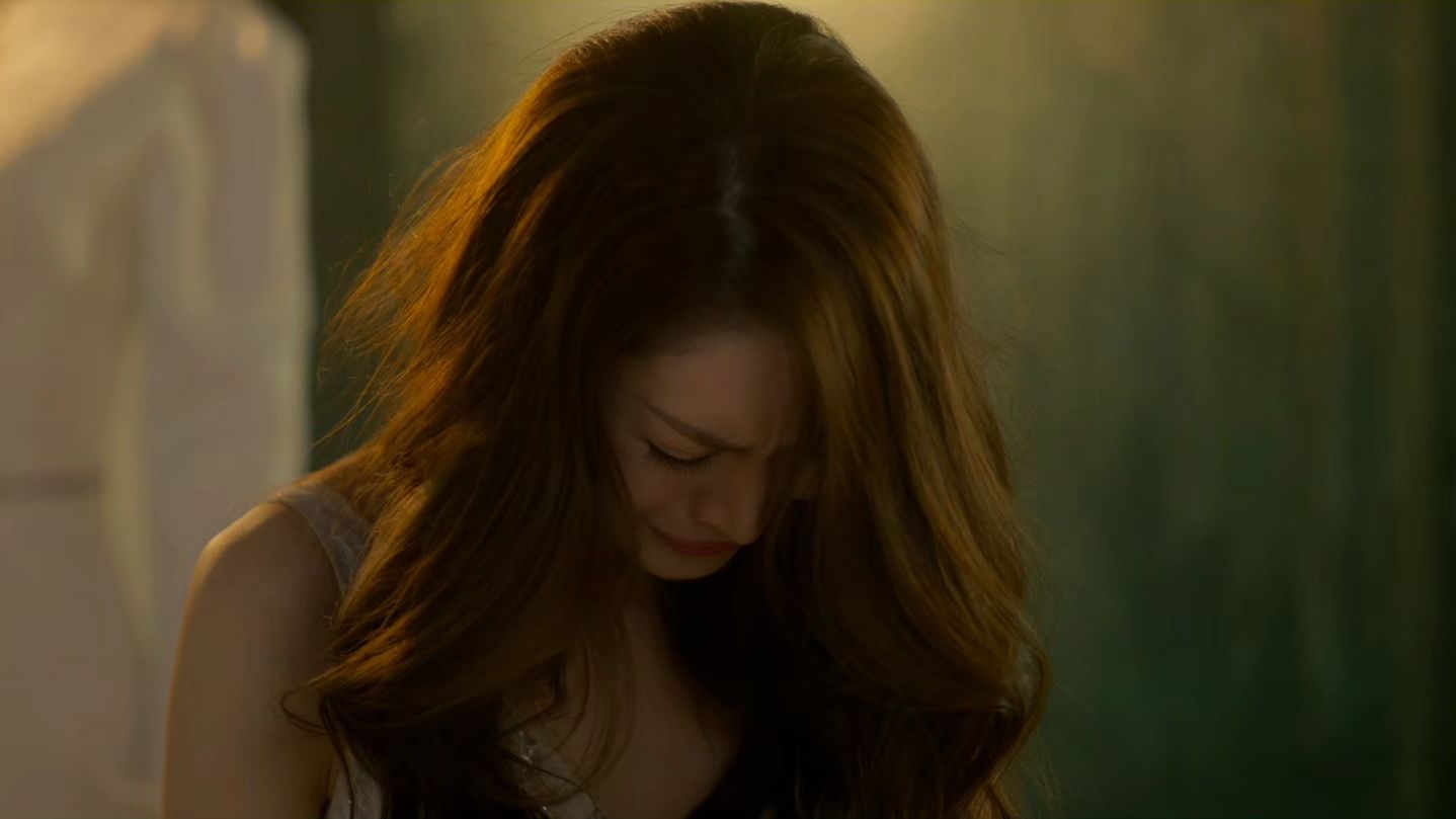 แอฟ - ทักษอร ภักดิ์สุขเจริญ